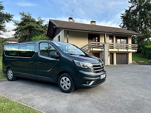 Renault Trafic details